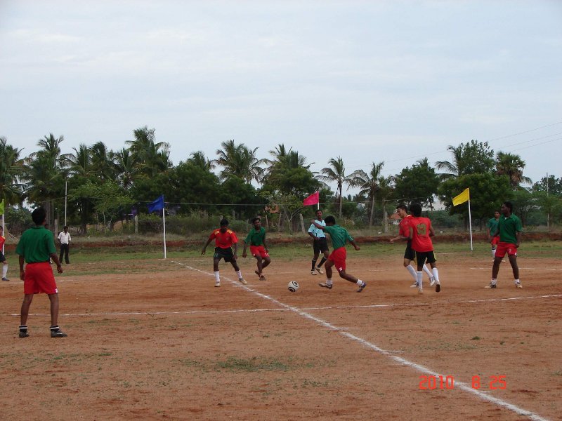 Vickram College of Engineering battling with PSNA, Dindigul