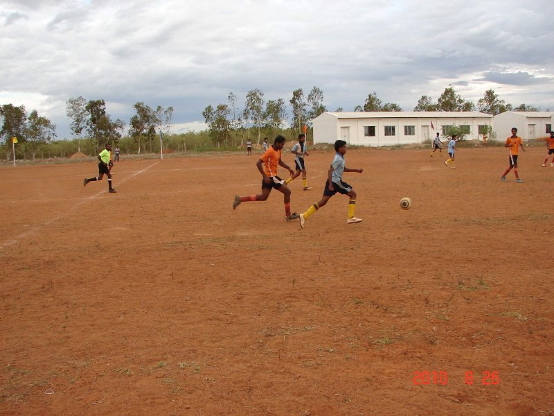 Semi-Final clash between ACCET,Karaikudi and SSCET,Palani