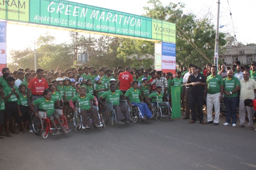 Flag off for the Green Marathon 2012 by Asra Garg, Superintendent of Police,Madurai.